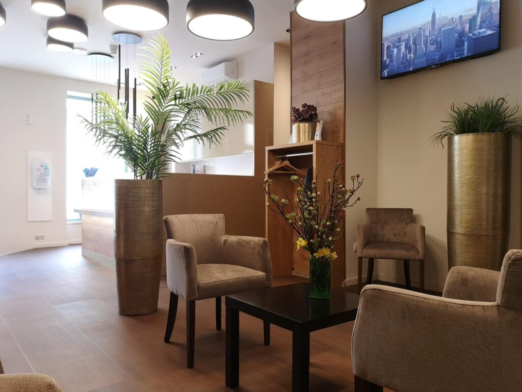Clínica Estética Dental Budapest, Hungría